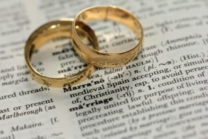 Leia mais sobre o artigo Felizes para sempre ou felizes por agora: qual é o verdadeiro final de um romance?